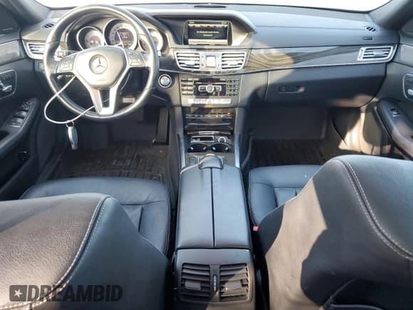 ✅ 2014 Mercedes-Benz E 350 Sport • VIN: WDDHF8JB3EA814439 • Lot: 85958595. Wystawiony na Copart z przebiegiem 159 730 mil. Bezpłatny archiwum sprzedaży aukcyjnych z USA i szczegółowy raport historii pojazdu na DreamBid. Zdjęcie 8.