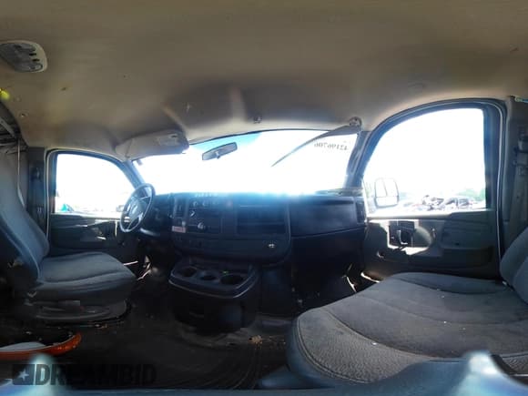 ✅ 2011 Chevrolet Express Cargo • VIN: 1GCSGAFX5B1149354 • Lot: 42196706. Listed on IAAI with Not provided. Free auction sales archive from the USA and detailed vehicle history report at DreamBid. Image 24.