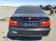 2003 BMW 3 Series 330i z VIN WBAEV53433KM24717, wystawiony jako Copart lot #69455235 z przebiegiem 159 191 mil mil oraz Szkoda całkowita • Salvage title. Historia ofert i sprzedaży dostępna na DreamBid. Obrazek 6.