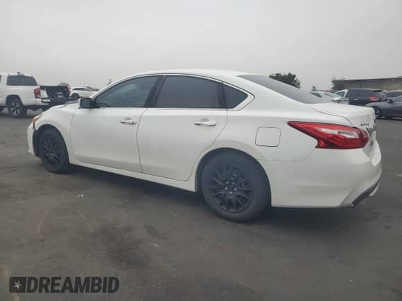2016 Nissan Altima S с VIN 1N4AL3APXGN311432, выставлен на аукционе Copart как лот 89931235 с пробегом 134 147 миль миль и Списание • Salvage title. История ставок и продаж доступна на DreamBid. Изображение 2.