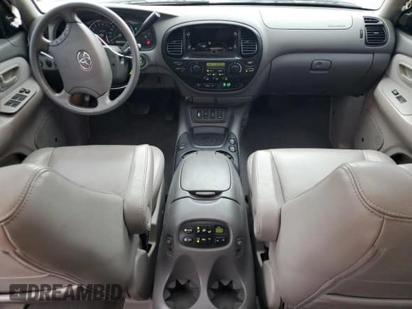 ✅ 2007 Toyota Sequoia SR5 • VIN: 5TDBT44A67S290973 • Lot: 64806945. Wystawiony na Copart z przebiegiem 131 796 mil. Bezpłatny archiwum sprzedaży aukcyjnych z USA i szczegółowy raport historii pojazdu na DreamBid. Zdjęcie 8.