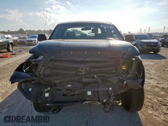 ✅ 2011 Toyota Tundra • VIN: 5TFDW5F17BX210070 • Lot: 85840905. Wystawiony na Copart z przebiegiem Nie podano. Bezpłatny archiwum sprzedaży aukcyjnych z USA i szczegółowy raport historii pojazdu na DreamBid. Zdjęcie 5.