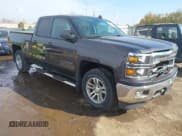 ✅ 2015 Chevrolet Silverado 1500 LT • VIN: 1GCVKREH5FZ371615 • Лот: 43590922. Опубликован ранее на IAAI с пробегом 117 774 миль. Бесплатный доступ к архиву аукционных продаж из США и подробный отчёт об истории автомобиля на DreamBid. Изображение 1.
