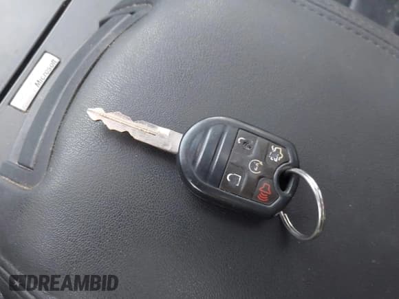 ✅ 2014 Ford Taurus SEL • VIN: 1FAHP2H8XEG138900 • Lot: 43458227. Listed on IAAI with 109,233 mi. Free auction sales archive from the USA and detailed vehicle history report at DreamBid. Image 11.