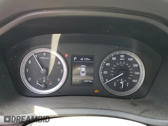 ✅ 2018 Hyundai Sonata SE • VIN: 5NPE24AF4JH676952 • Lot: 49570693. Listed on Copart with 68,914 mi. Free auction sales archive from the USA and detailed vehicle history report at DreamBid. Image 9.