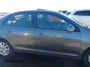 ✅ 2010 Volkswagen Jetta SE • VIN: 3VWRZ7AJ9AM117245 • Lot: 43584949. Listed on IAAI with 168,009 mi. Free auction sales archive from the USA and detailed vehicle history report at DreamBid. Image 13.