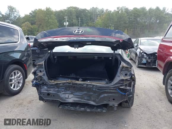 2023 Hyundai Elantra Limited с VIN KMHLN4AJ6PU076415, выставлен на аукционе IAAI как лот 43243187 с пробегом 49 547 миль миль и . История ставок и продаж доступна на DreamBid. Изображение 16.