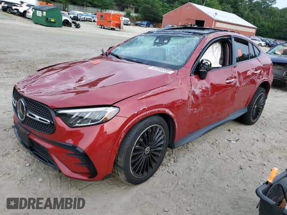 ✅ 2024 Mercedes-Benz GLC 300 • VIN: W1NKJ4HB8RF085255 • Лот: 67355555. Опубликован ранее на Copart с пробегом Не указан. Бесплатный доступ к архиву аукционных продаж из США и подробный отчёт об истории автомобиля на DreamBid. Изображение 1.