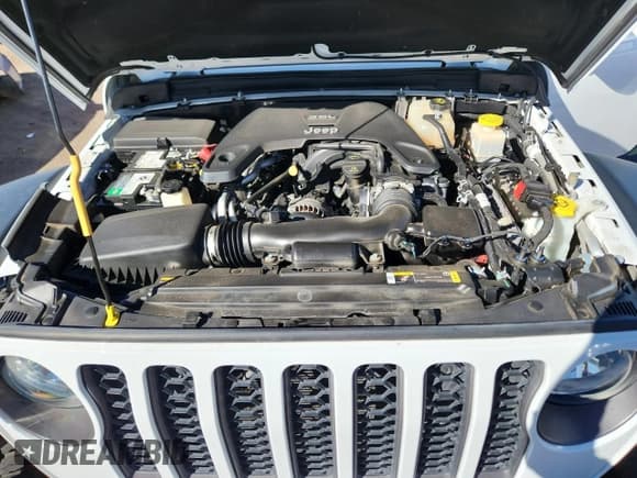 ✅ 2021 Jeep Gladiator Mojave • VIN: 1C6JJTEG5ML584948 • Lot: 89833915. Listed on Copart with 44,126 mi. Free auction sales archive from the USA and detailed vehicle history report at DreamBid. Image 11.