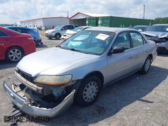 2001 Honda Accord VP with VIN 1HGCF86621A045346, listed as a IAAI auction lot 42698118 with 175,266 mi miles and . Bid and sale history available at DreamBid. Image 2.