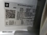 ✅ 2020 Chevrolet Silverado 1500 Custom • VIN: 1GCPYBEK1LZ346796 • Lot: 71002734. Wystawiony na Copart z przebiegiem 46 669 mil. Bezpłatny archiwum sprzedaży aukcyjnych z USA i szczegółowy raport historii pojazdu na DreamBid. Zdjęcie 15.