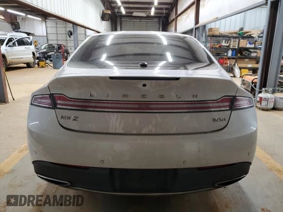 ✅ 2018 Lincoln MKZ Hybrid Reserve • VIN: 3LN6L5MU2JR622205 • Лот: 71051005. Опубликован ранее на Copart с пробегом 149 564 миль. Бесплатный доступ к архиву аукционных продаж из США и подробный отчёт об истории автомобиля на DreamBid. Изображение 6.