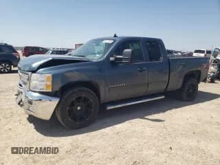 ✅ 2012 Chevrolet Silverado 1500 LT • VIN: 1GCRKSE21CZ110854 • Лот: 53471205. Опубликован ранее на Copart с пробегом 130 922 миль. Бесплатный доступ к архиву аукционных продаж из США и подробный отчёт об истории автомобиля на DreamBid. Изображение 1.