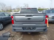 ✅ 2021 Chevrolet Silverado 1500 RST • VIN: 3GCUYEET9MG373386 • Lot: 41974575. Wystawiony na IAAI z przebiegiem 78 861 mil. Bezpłatny archiwum sprzedaży aukcyjnych z USA i szczegółowy raport historii pojazdu na DreamBid. Zdjęcie 16.