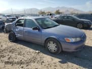 ✅ 2000 Toyota Camry LE • VIN: 4T1BG22K2YU679297 • Lot: 90669205. Wystawiony na Copart z przebiegiem 140 056 mil. Bezpłatny archiwum sprzedaży aukcyjnych z USA i szczegółowy raport historii pojazdu na DreamBid. Zdjęcie 4.