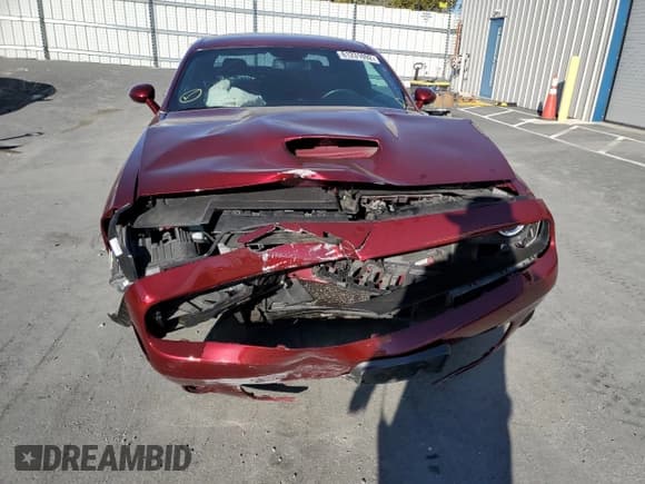 ✅ 2020 Dodge Challenger GT • VIN: 2C3CDZJG3LH223378 • Lot: 61231692. Wystawiony na Copart z przebiegiem 49 482 mil. Bezpłatny archiwum sprzedaży aukcyjnych z USA i szczegółowy raport historii pojazdu na DreamBid. Zdjęcie 9.