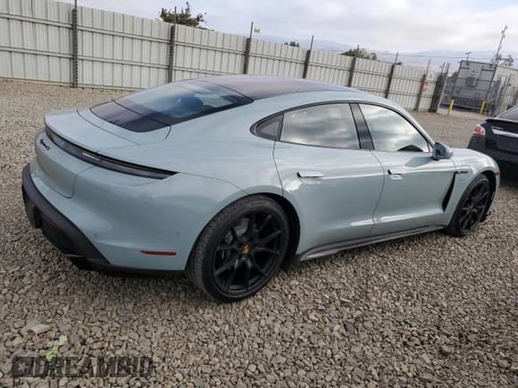 ✅ 2025 Porsche Taycan 4S • VIN: WP0AB2Y10SSA41603 • Lot: 81782305. Listed on Copart with 5,909 mi. Free auction sales archive from the USA and detailed vehicle history report at DreamBid. Image 3.