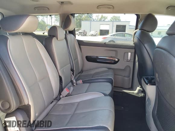 ✅ 2015 Kia Sedona SX • VIN: KNDMC5C17F6059272 • Лот: 85484425. Опубликован ранее на Copart с пробегом Не указан. Бесплатный доступ к архиву аукционных продаж из США и подробный отчёт об истории автомобиля на DreamBid. Изображение 11.