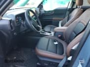 ✅ 2025 Ford Bronco Sport Outer Banks • VIN: 3FMCR9CN1SRF05252 • Lot: 86493135. Wystawiony na Copart z przebiegiem 693 mil. Bezpłatny archiwum sprzedaży aukcyjnych z USA i szczegółowy raport historii pojazdu na DreamBid. Zdjęcie 7.