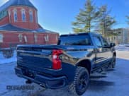 ✅ 2019 Chevrolet Silverado 1500 LT Trail Boss • VIN: 1GCPYFED4KZ408196 • Lot: 95799425. Wystawiony na Copart z przebiegiem 140 512 mil. Bezpłatny archiwum sprzedaży aukcyjnych z USA i szczegółowy raport historii pojazdu na DreamBid. Zdjęcie 4.