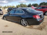 ✅ 2017 Mercedes-Benz E 300 Luxury • VIN: WDDZF4KB9HA166024 • Лот: 89682245. Опубликован ранее на Copart с пробегом 76 203 миль. Бесплатный доступ к архиву аукционных продаж из США и подробный отчёт об истории автомобиля на DreamBid. Изображение 2.