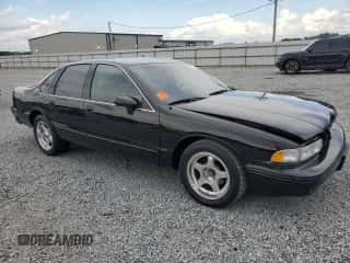 1994 Chevrolet Caprice LS z VIN 1G1BN52P6RR165392, wystawiony jako Copart lot #62899285 z przebiegiem 35 330 mil mil oraz Szkoda całkowita • Salvage title. Historia ofert i sprzedaży dostępna na DreamBid. Obrazek 4.