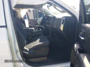 ✅ 2019 Chevrolet Silverado 1500 LT • VIN: 2GCRCPEC8K1128679 • Lot: 43476206. Wystawiony na IAAI z przebiegiem 120 021 mil. Bezpłatny archiwum sprzedaży aukcyjnych z USA i szczegółowy raport historii pojazdu na DreamBid. Zdjęcie 5.