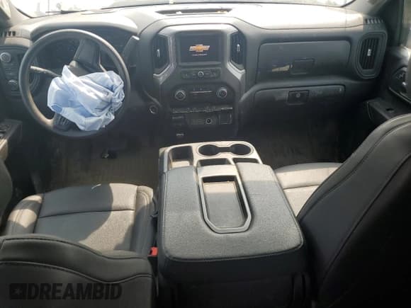 ✅ 2024 Chevrolet Silverado 2500HD Work Truck • VIN: 2GC4YLE79R1211734 • Lot: 57042885. Wystawiony na Copart z przebiegiem 28 576 mil. Bezpłatny archiwum sprzedaży aukcyjnych z USA i szczegółowy raport historii pojazdu na DreamBid. Zdjęcie 8.