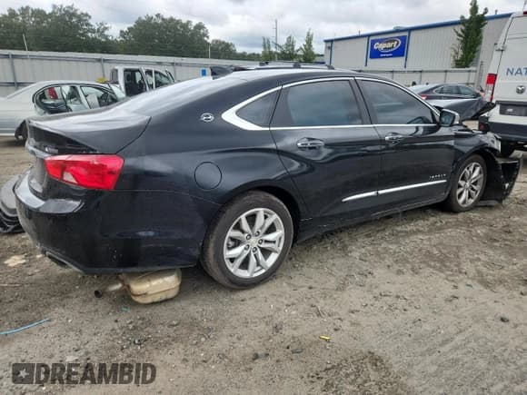✅ 2019 Chevrolet Impala Premier • VIN: 1G1105S39KU104161 • Лот: 84436415. Опубликован ранее на Copart с пробегом Не указан. Бесплатный доступ к архиву аукционных продаж из США и подробный отчёт об истории автомобиля на DreamBid. Изображение 3.