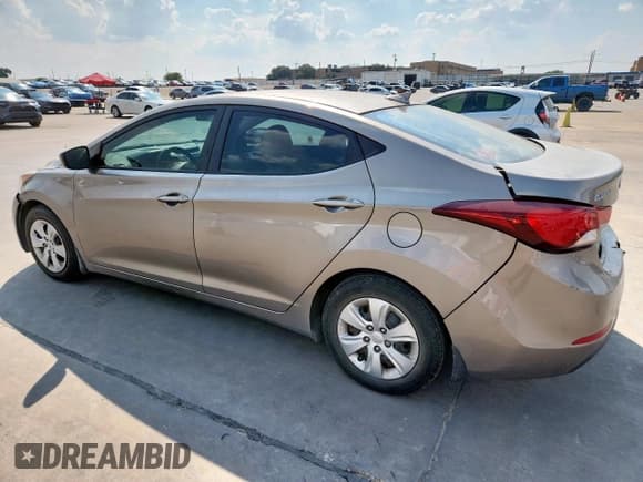 ✅ 2016 Hyundai Elantra SE • VIN: 5NPDH4AE0GH772460 • Lot: 80504075. Listed on Copart with 148,527 mi. Free auction sales archive from the USA and detailed vehicle history report at DreamBid. Image 2.