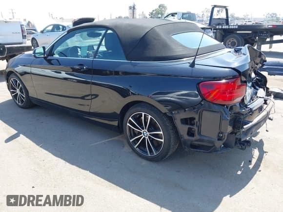 ✅ 2021 BMW 2 Series 230i • VIN: WBA2M7C04M7J08245 • Лот: 42535455. Опубликован ранее на IAAI с пробегом 72 397 миль. Бесплатный доступ к архиву аукционных продаж из США и подробный отчёт об истории автомобиля на DreamBid. Изображение 3.