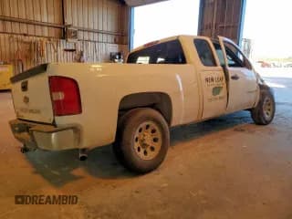 ✅ 2008 Chevrolet Silverado 1500 1LT • VIN: 2GCEC19J081131945 • Lot: 90699475. Wystawiony na Copart z przebiegiem Nie podano. Bezpłatny archiwum sprzedaży aukcyjnych z USA i szczegółowy raport historii pojazdu na DreamBid. Zdjęcie 3.