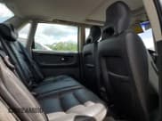 ✅ 1998 Volvo S70 • VIN: YV1LS5340W2417595 • Lot: 58514365. Wystawiony na Copart z przebiegiem 128 166 mil. Bezpłatny archiwum sprzedaży aukcyjnych z USA i szczegółowy raport historii pojazdu na DreamBid. Zdjęcie 10.