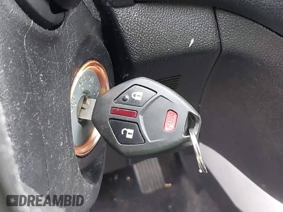 2014 Mitsubishi Outlander ES с VIN 4A4AR3AUXEE009353, выставлен на аукционе IAAI как лот 43261145 с пробегом 81 746 миль миль и . История ставок и продаж доступна на DreamBid. Изображение 11.