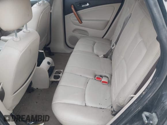 ✅ 2007 Saturn VUE V6 • VIN: 5GZCZ53447S803308 • Lot: 42598463. Wystawiony na IAAI z przebiegiem 232 832 mil. Bezpłatny archiwum sprzedaży aukcyjnych z USA i szczegółowy raport historii pojazdu na DreamBid. Zdjęcie 8.