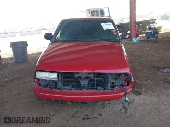 ✅ 2004 Chevrolet S-10 LS • VIN: 1GCDT13X74K132576 • Лот: 41593818. Опубликован ранее на IAAI с пробегом 88 511 миль. Бесплатный доступ к архиву аукционных продаж из США и подробный отчёт об истории автомобиля на DreamBid. Изображение 6.
