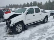 ✅ 2012 Toyota Tacoma • VIN: 3TMMU4FN4CM044844 • Lot: 41561589. Listed on IAAI with 86,619 mi. Free auction sales archive from the USA and detailed vehicle history report at DreamBid. Image 2.