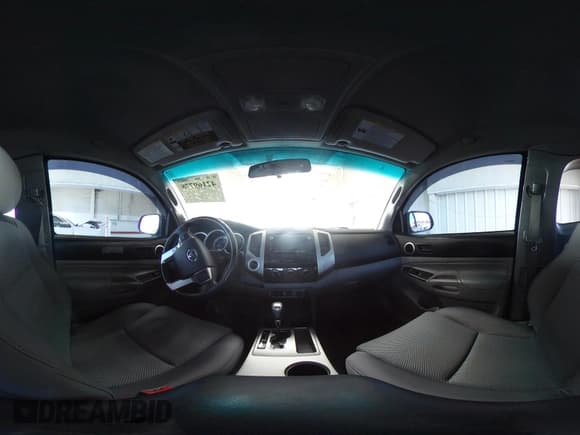 ✅ 2015 Toyota Tacoma • VIN: 5TFUU4EN7FX147787 • Lot: 42169778. Wystawiony na IAAI z przebiegiem 109 914 mil. Bezpłatny archiwum sprzedaży aukcyjnych z USA i szczegółowy raport historii pojazdu na DreamBid. Zdjęcie 18.