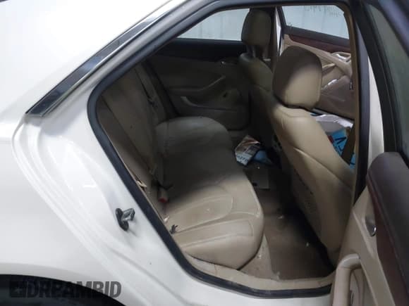 ✅ 2013 Cadillac CTS Luxury • VIN: 1G6DG5E56D0113054 • Lot: 41297913. Wystawiony na IAAI z przebiegiem 171 100 mil. Bezpłatny archiwum sprzedaży aukcyjnych z USA i szczegółowy raport historii pojazdu na DreamBid. Zdjęcie 8.