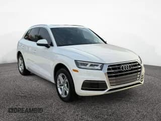 ✅ 2018 Audi Q5 Premium Plus • VIN: WA1BNAFYXJ2204043 • Lot: 93048055. Wystawiony na Copart z przebiegiem 84 016 mil. Bezpłatny archiwum sprzedaży aukcyjnych z USA i szczegółowy raport historii pojazdu na DreamBid. Zdjęcie 1.