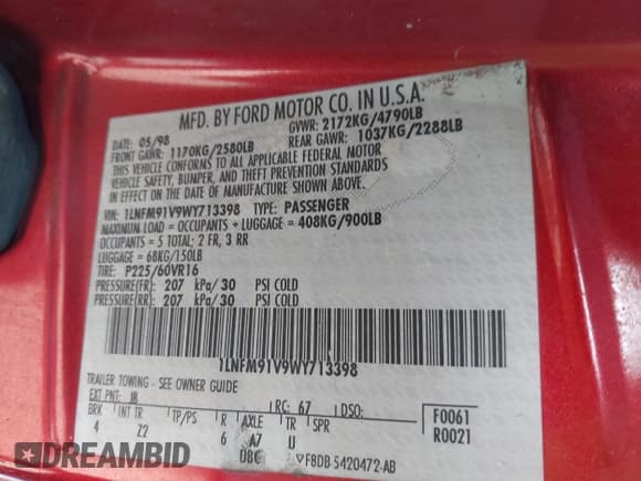 ✅ 1998 Lincoln Mark VIII • VIN: 1LNFM91V9WY713398 • Lot: 43369799. Listed on IAAI with 182,027 mi. Free auction sales archive from the USA and detailed vehicle history report at DreamBid. Image 9.