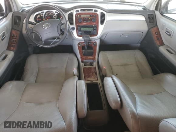 ✅ 2006 Toyota Highlander • VIN: JTEEW21A960020064 • Lot: 69968035. Listed on Copart with 234,720 mi. Free auction sales archive from the USA and detailed vehicle history report at DreamBid. Image 8.