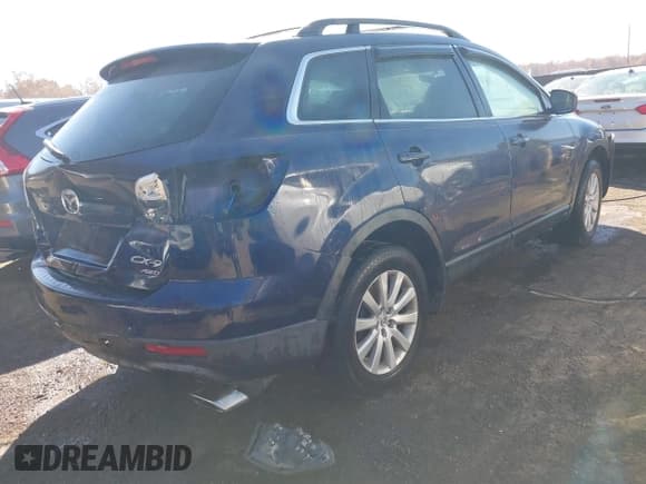 ✅ 2010 Mazda CX-9 Sport • VIN: JM3TB3MV3A0202032 • Лот: 40699682. Опубликован ранее на IAAI с пробегом 175 715 миль. Бесплатный доступ к архиву аукционных продаж из США и подробный отчёт об истории автомобиля на DreamBid. Изображение 4.