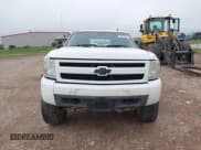 ✅ 2013 Chevrolet Silverado 1500 LT • VIN: 3GCPKSE72DG112942 • Lot: 42868334. Wystawiony na IAAI z przebiegiem Nie podano. Bezpłatny archiwum sprzedaży aukcyjnych z USA i szczegółowy raport historii pojazdu na DreamBid. Zdjęcie 13.