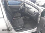 ✅ 2016 Nissan Versa SV • VIN: 3N1CN7AP5GL832548 • Lot: 43443725. Wystawiony na IAAI z przebiegiem 124 502 mil. Bezpłatny archiwum sprzedaży aukcyjnych z USA i szczegółowy raport historii pojazdu na DreamBid. Zdjęcie 5.