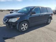 ✅ 2010 Volkswagen Routan SE • VIN: 2V4RW3D15AR186576 • Lot: 91311055. Wystawiony na Copart z przebiegiem 170 972 mil. Bezpłatny archiwum sprzedaży aukcyjnych z USA i szczegółowy raport historii pojazdu na DreamBid. Zdjęcie 1.