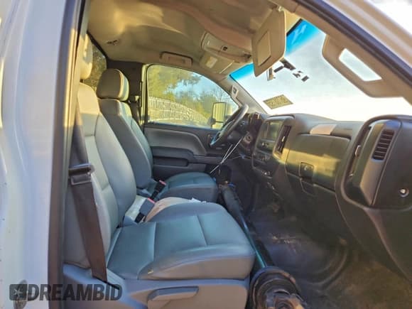 ✅ 2020 Chevrolet Silverado 1500 • VIN: 1HTKHPVH3LH230391 • Лот: 96708795. Опубликован ранее на Copart с пробегом Не указан. Бесплатный доступ к архиву аукционных продаж из США и подробный отчёт об истории автомобиля на DreamBid. Изображение 10.