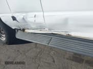 ✅ 2011 Ford Econoline Passenger XLT • VIN: 1FBNE3BL8BDA08718 • Lot: 40757658. Wystawiony na IAAI z przebiegiem 188 364 mil. Bezpłatny archiwum sprzedaży aukcyjnych z USA i szczegółowy raport historii pojazdu na DreamBid. Zdjęcie 6.