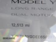 ✅ 2025 Tesla Model Y Long Range • VIN: 7SAYGDEE6SF287880 • Lot: 43529918. Wystawiony na IAAI z przebiegiem 12 513 mil. Bezpłatny archiwum sprzedaży aukcyjnych z USA i szczegółowy raport historii pojazdu na DreamBid. Zdjęcie 15.