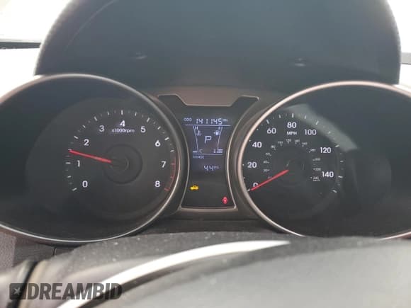 ✅ 2012 Hyundai Veloster w/Red Int • VIN: KMHTC6AD1CU055977 • Lot: 81309854. Wystawiony na Copart z przebiegiem 141 145 mil. Bezpłatny archiwum sprzedaży aukcyjnych z USA i szczegółowy raport historii pojazdu na DreamBid. Zdjęcie 9.